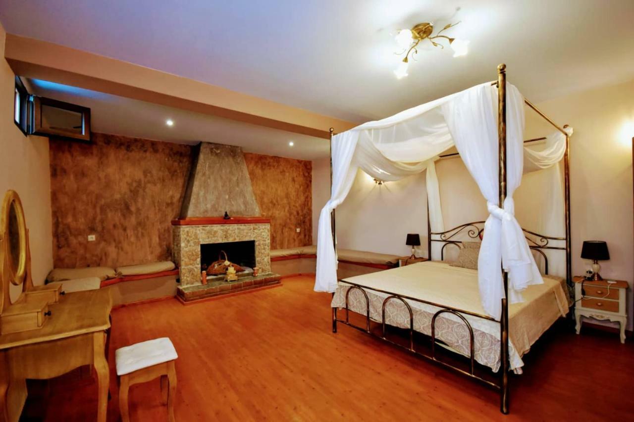 Stone Villa Inside Sea- Kids'Land Platanidia Экстерьер фото