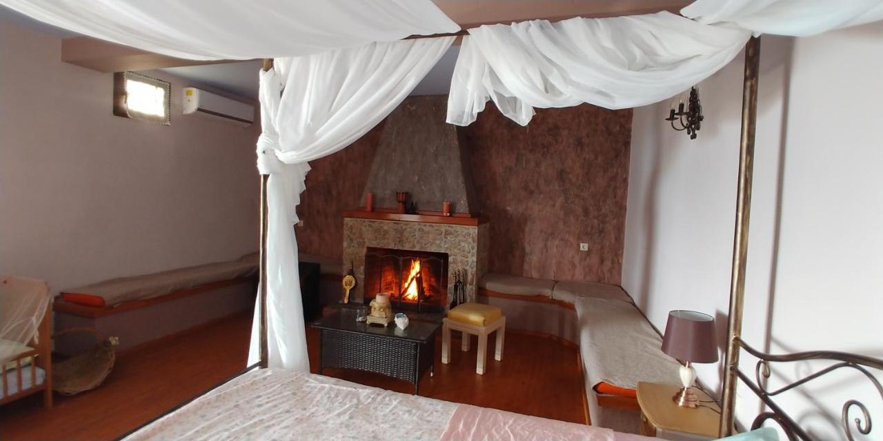 Stone Villa Inside Sea- Kids'Land Platanidia Экстерьер фото